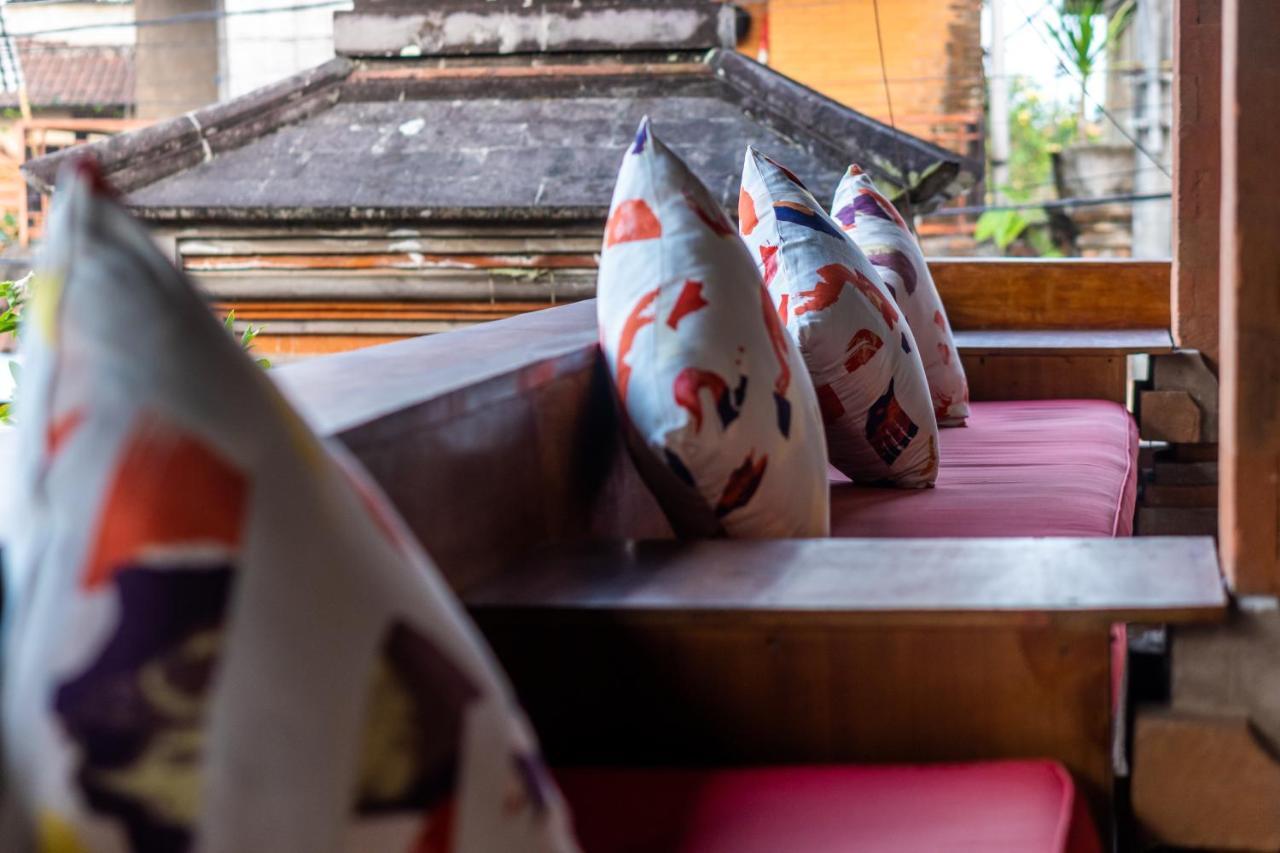 Maharani Hostel Ubud  Exterior photo